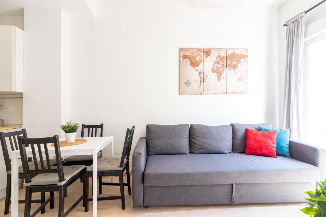 Appartement Center Flat. Carmen Center Roof-terrace Boutique *